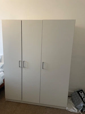 £30 • Buy IKEA Dombas Wardrobe 3 Door, Spacious
