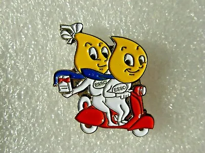 Esso Scooter Pin Badge. Lambretta Vespa. Metal. Enamel. GB Advertising Item • £1.75