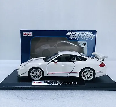 1/18 Maisto Porsche 911 GT3 RS 4.0 White Diecast Blue Special Edition • $32.95