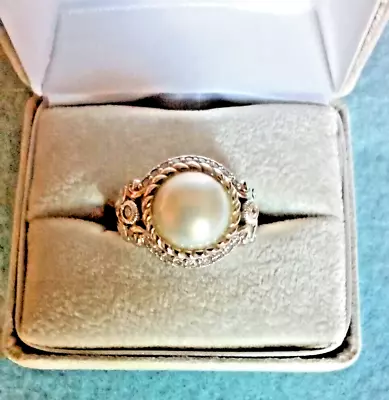 Judith Ripka Sterling Silver Mabe Pearl And Diamonique Ring Size 7 • $124.99