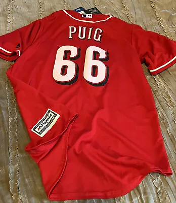 CINCINNATI REDS Baseball YASIEL PUIG Sewn MAJESTIC Cool Base MEDIUM Jersey NEW • $79.99