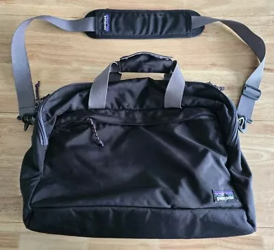 Patagonia Black Briefcase Shoulder Messenger Bag Laptop Carrier 22L Headway • $69