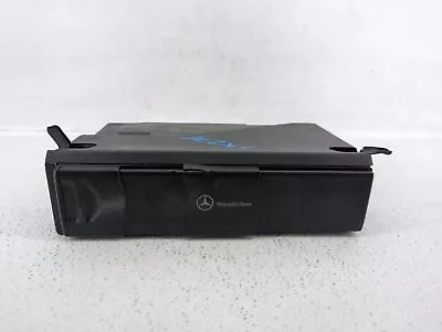 2005-2007 Mercedes-benz C230 Am Fm Cd Player Radio Receiver XBQPC • $84.14