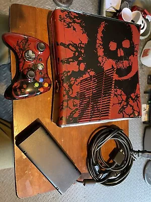 $200 • Buy Microsoft Xbox 360 S Gears Of War 3 Limited Edition 320GB Console Bundle