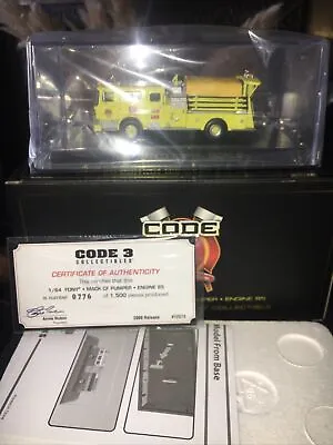 Code 3 Collectibles FDNY Engine 85 Mack CF Pumper W/ COA # 1256 Of 1500 MPN12573 • £85.49