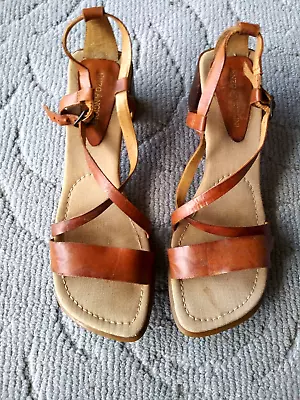 Women’s Enzo Angiolini Dane Sandals Tan Leather Wood Block Heel Size 7M • $27.95