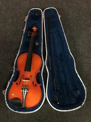 Selmer Aristocrat Model AR-202 Size 1/2 Violin With Case And Bow Good Condition. • $118