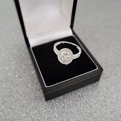 Stunning Swiss Star Zirconia Cluster Ring In Sterling Silver • £12.99