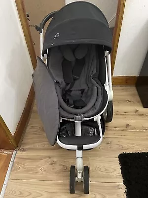 Quinny Moodd Pushchair - Black Irony • £300