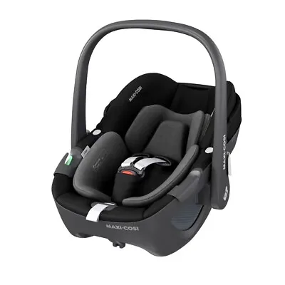 Maxi-Cosi Pebble 360 Convertible Car Seat - Essential Black • £159.95