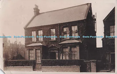 R701697 Muswell Hill. View Of The Old House. 1911 • £7.99
