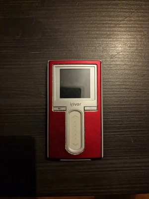 £30 • Buy IRiver H10 5 GB MP3 Digital Audio Player/Recorder - Trance Red