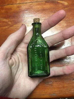 Vintage Green Cathedral Electric Tonic Chief Wahoo Bottle 3-1/4” With Cap • $6.50