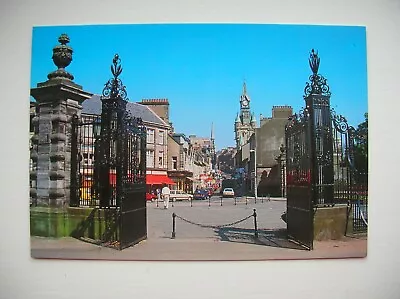 Dunfermline Fife – Bridge St From Pittencrieff Park – Old Cars. Hail Caledonia. • £2.79