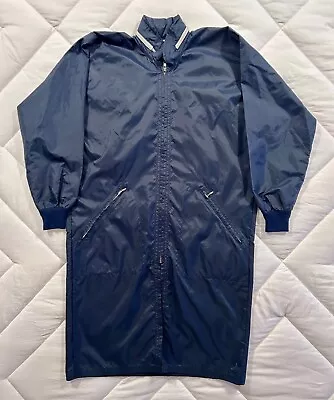 Vintage Sellers Inc. Men's 100% Nylon Rainwear Sz L Hidden Hood Storm Resistant  • $29.97