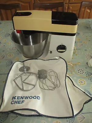 Kenwood Chef Mixer A901 C/w Beater Whisk & Stainless Bowl In Good Working Order • £52