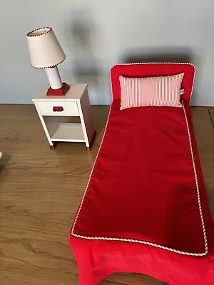 Pleasant Company American Girl Doll   Molly Bed And Nightstand With Lamp Retired • $51.20