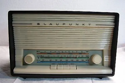 Blaupunkt Bari I 21620 Bakelite Germany Tube Radio • $489