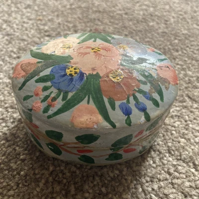 £0.99 • Buy Antique Papier Mache Indian Trinket Box Beautiful Flowers Handpainted