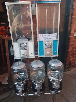 5 Head Beaver Vending Machine With Keys And In Good Working Condition.   • £40