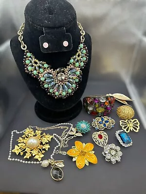 Vintage To Now Mix Necklace & Rhinestone Brooch Costume Jewelry Lot Pin Necklace • $43