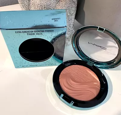 MAC Alluring Aquatic Bronzing Powder APHRODITE'S SHELL • $49.50