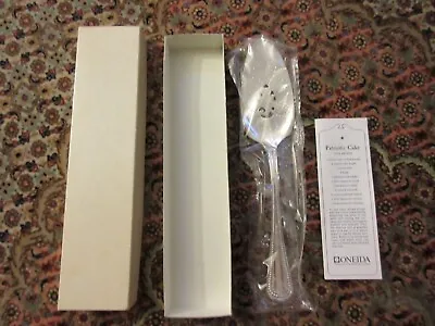 Bicentennial 1776-1976 Patriotic Cake Server Oneida Community Silverplate Box  • $21.99