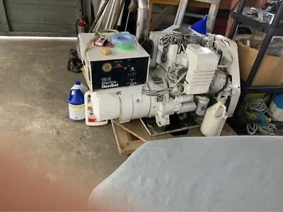 Onan 15.0 MDL 15 Kw Marine Diesel Generator • $7950