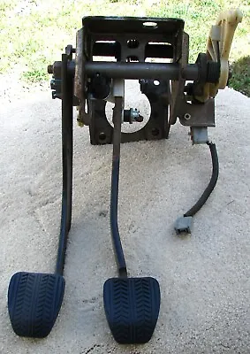 94-98 Mustang Manual Clutch Pedal Assembly    Quadrant   1994 To 1998  SN95's • $222