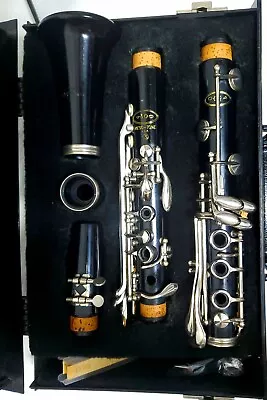 Vito Reso-Tone 3 Clarinet Bb With Case And Extras • $40.99