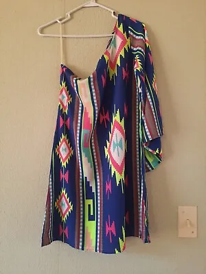 Yahada Tunic / BLOUSE • $5.70