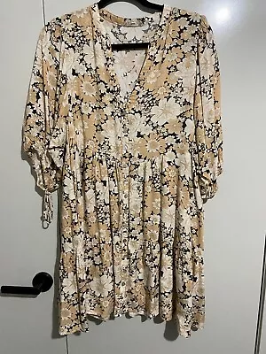 Iris Maxi Dress Size 14 • $9.99