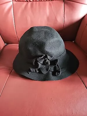 Marks And Spencer Black Felt Hat (424/89 • £8