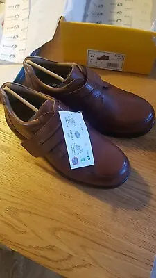DB Shoes Size 11 DONALD Fitting 2V Brown • £35