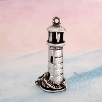 Vintage Silver Opening Lighthouse Charm • £18.99