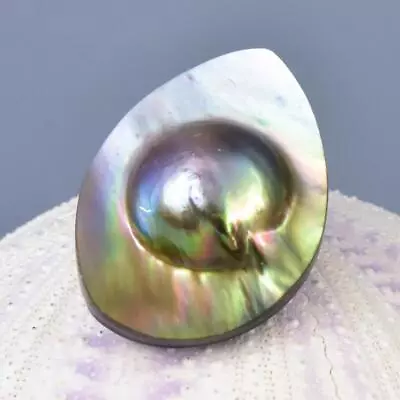 Mabe Blister Pearl In Shell Extreme Colorful Rainbow Iridescent 6.24 G Cabochon • $29