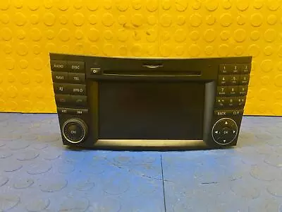 09 10 11 MERCEDES E-CLASS 350 AM FM CD Head Unit Navigation OEM A2118705394 • $162