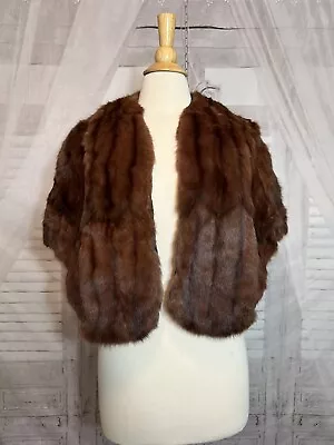 Vintage Fur Capelet 1940/50’s • $50