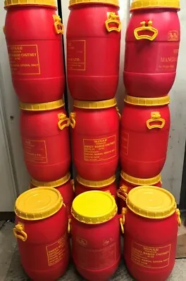 £16.99 • Buy 1x35ltr RED Plastic Barrel Yellow Screw Lid Water Butt Storage Barrel Feed Bin 