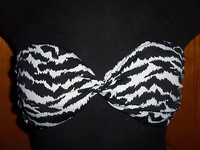 Victoria's Secret Zebra Twist Front Strapless Bandeau Bikini Swim Suit Top M New • $14.99