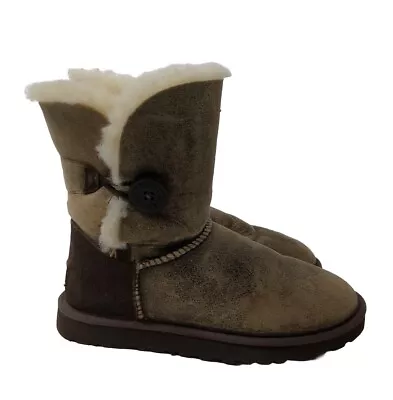 UGG Australia Mid Ankle W Bailey Button Bomber 5838 Womens US Size 7 • $59.99