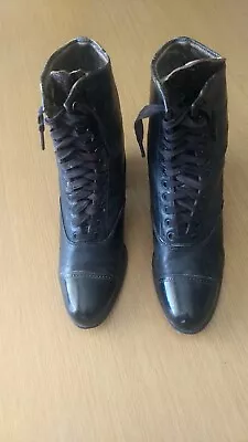$40 • Buy Antique Victorian Leather Lace Up Women Ankle Boots Shoes