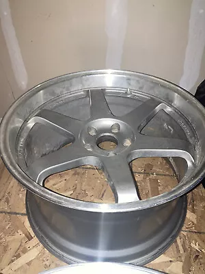 $1400 • Buy Volk Le37 Rays
