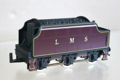 £23.50 • Buy MAINLINE TENDER For LMS MAROON 4-6-0 PATRIOT CLASS LOCOMOTIVE Oa