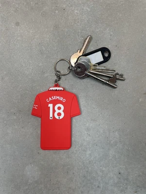 £6 • Buy Manchester United Keyring Bag Tag Football Girls Boys Metal Keychain Gift Ideas