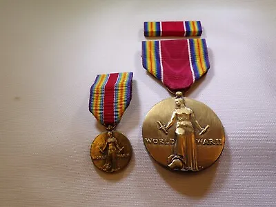 WW2 US Military 1941/45 Campaign And Service Victory Medal W/ Miniature (3687) • $24.25