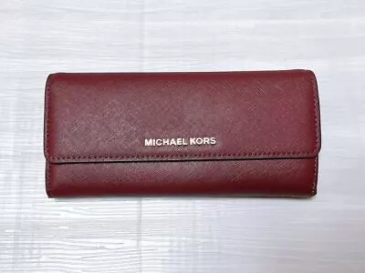 Michael Kors Wallet • $77.51