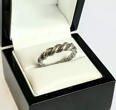 925 Silver Celtic Ring / Rope Twist Celtic Medieval Design / Vintage Ladies • $39.46