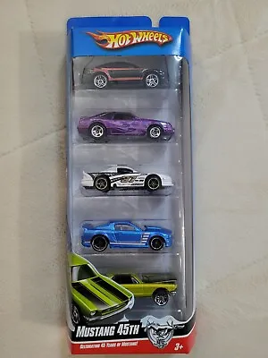 Hot Wheels 2019 Mustang 45th Anniversary - 5 Pack - Foxbody • $17.98