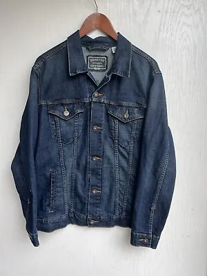 Levi Strauss Signature Gold Trucker Jacket Mens Size XL Blue Stretch Denim • $39.99